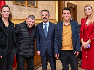 VALİ İLHAMİ AKTAŞA NEZAKET ZİYARETİ